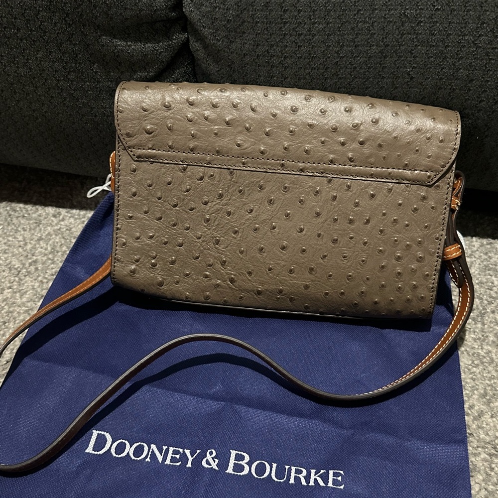 Dooney & Bourke Lacey Ostrich Brown Crossbody Bag Purse - Picture 2 of 11